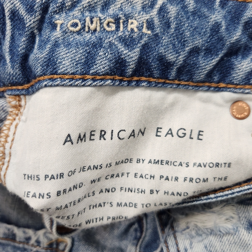 American Eagle Tomgirl Jean - Picture 3 of 4